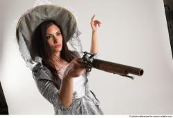 LUCI_AVIOL LADY WITH GUN